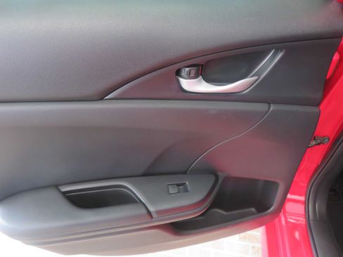 Used 2020 Honda Civic Sport image 18