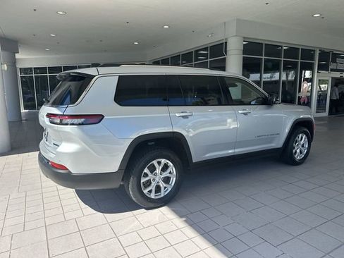 Used 2023 Jeep Grand Cherokee L Limited RWD image 33