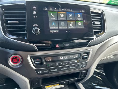 Used 2021 Honda Pilot Special Edition image 12