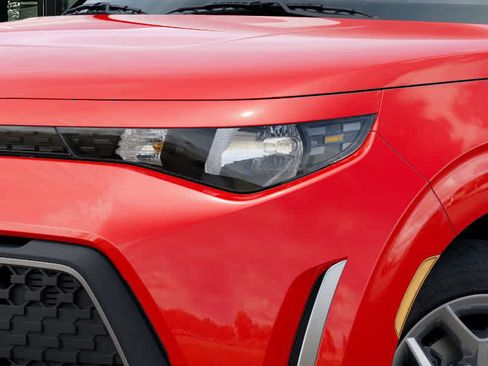 New 2025 Kia Soul S image 10