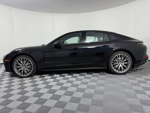 New 2026 Porsche Panamera 4 image 2