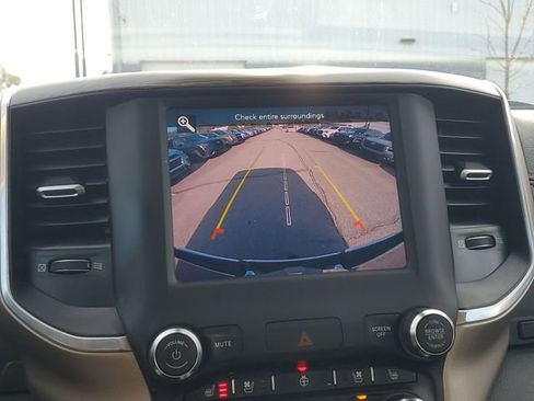 Certified 2020 RAM 1500 Laramie image 32