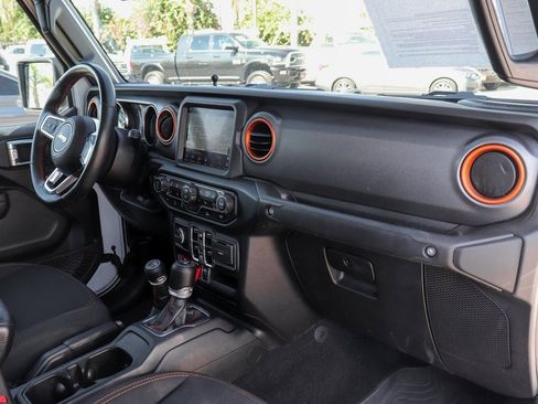 Used 2023 Jeep Gladiator Mojave w/ LED Lighting Group image 37