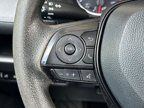 Certified 2022 Toyota RAV4 XLE w/ Convenience Package FWD image 26