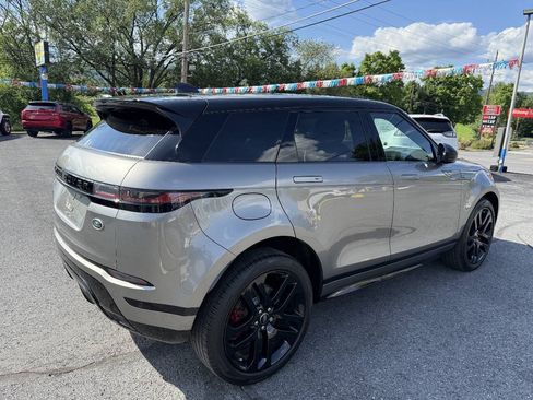 Used 2023 Land Rover Range Rover Evoque R-Dynamic SE AWD/4WD image 6
