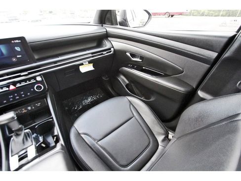 Used 2025 Hyundai Santa Cruz XRT image 11