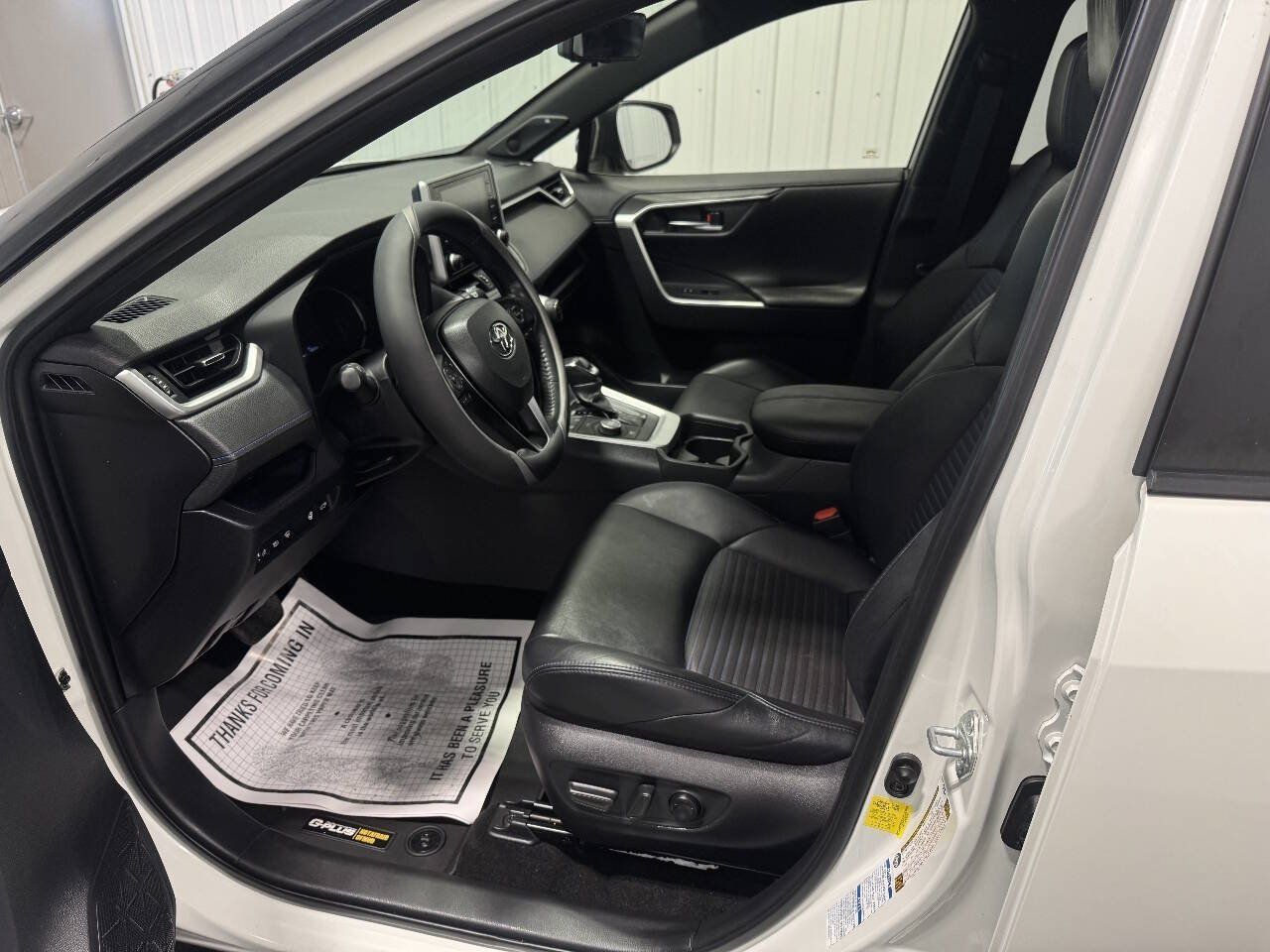 Used 2019 Toyota RAV4 XSE AWD/4WD image 7