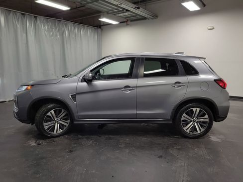 Used 2022 Mitsubishi Outlander Sport Black Edition image 5