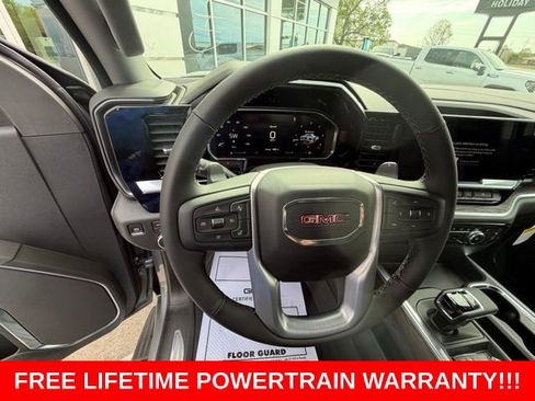 New 2026 GMC Sierra 1500 SLT AWD/4WD image 17