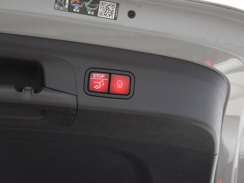 Used 2024 Mercedes-Benz GLE 580 4MATIC image 31