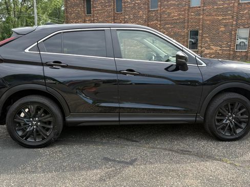 Used 2023 Mitsubishi Eclipse Cross LE AWD/4WD image 11