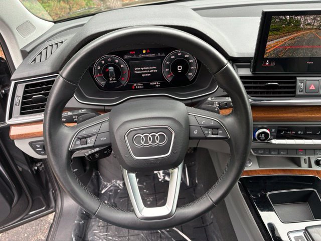 Used 2022 Audi Q5 2.0T Premium Plus w/ Premium Plus Package AWD/4WD image 29
