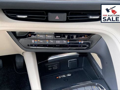 Used 2023 Buick Envision Avenir FWD image 32