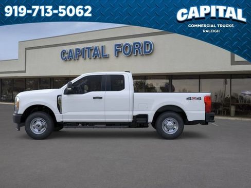 New 2026 Ford F250 XL AWD/4WD image 3