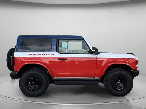 New 2025 Ford Bronco Stroppe Edition image 2