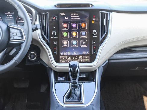 New 2025 Subaru Outback Limited image 18