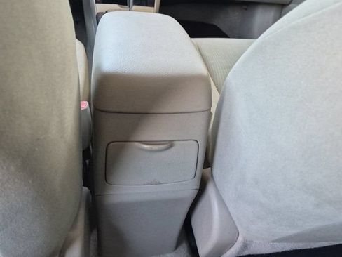 Used 2013 Toyota Corolla LE FWD image 16