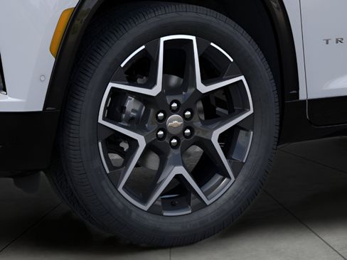 New 2026 Chevrolet Traverse High Country w/ LPO, Floor Liner Package AWD/4WD image 9