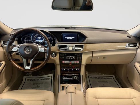 Used 2014 Mercedes-Benz E 350 Sedan image 20