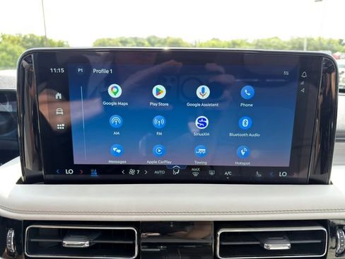 Used 2025 Lincoln Aviator Reserve w/ Equipment Group 201A AWD/4WD image 34
