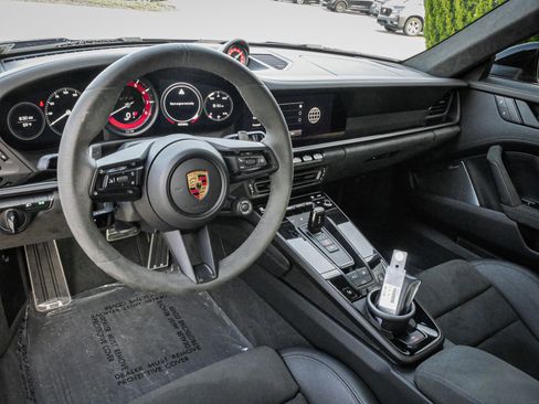 Used 2024 Porsche 911 Carrera 4 GTS image 27