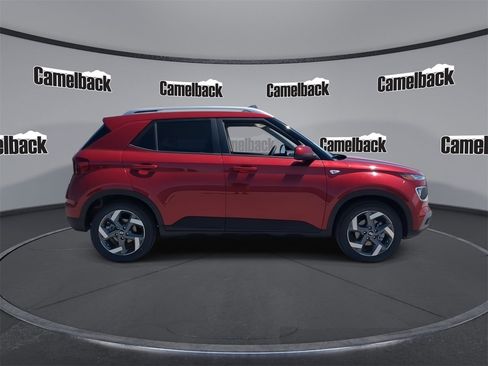 New 2025 Hyundai Venue Limited image 8