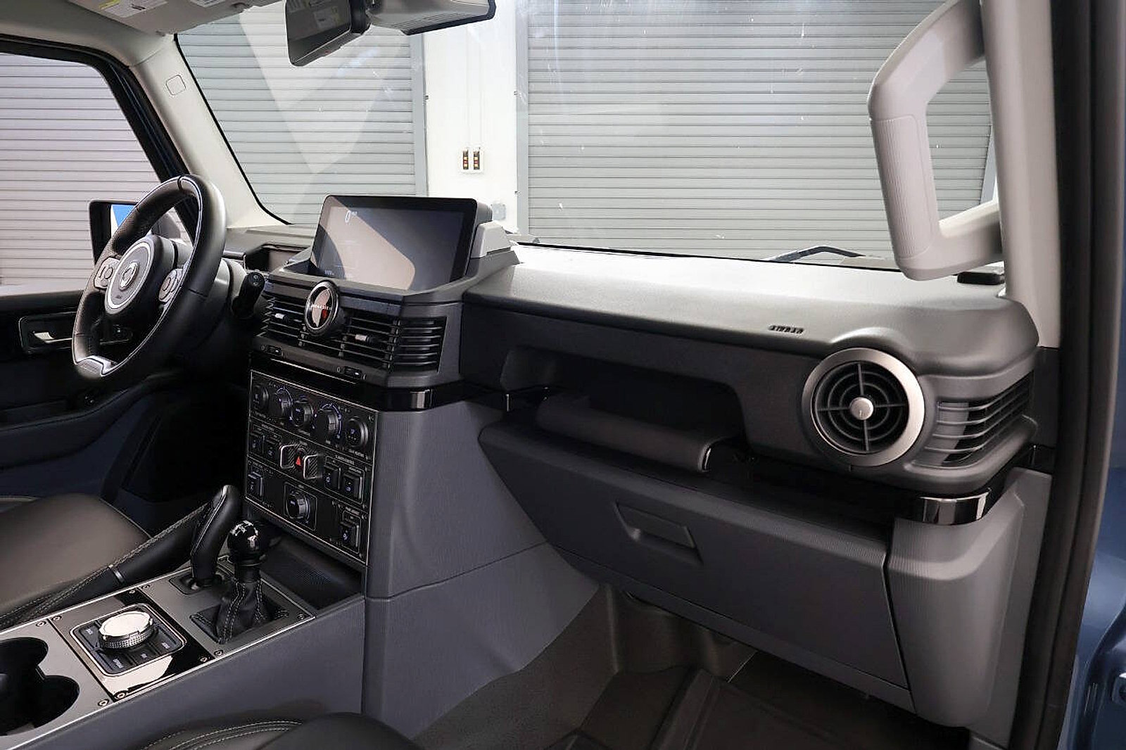 Used 2024 INEOS Grenadier Station Wagon AWD/4WD image 17