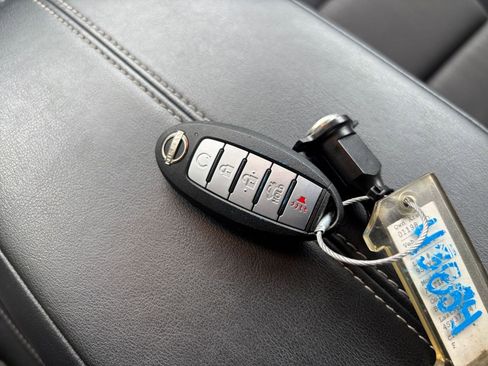 Used 2025 Nissan Altima 2.5 SV image 24