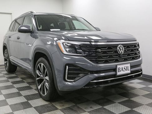 New 2026 Volkswagen Atlas SEL Premium R-Line AWD/4WD image 2