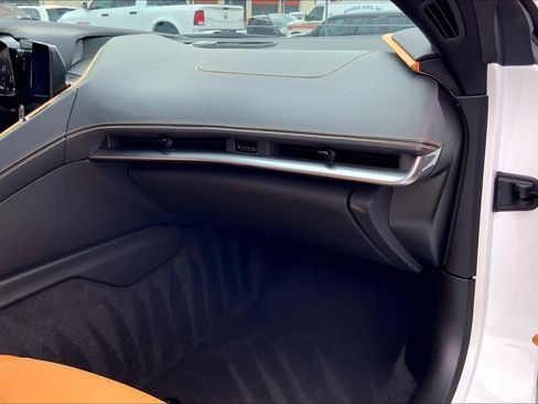 Used 2022 Chevrolet Corvette Stingray Preferred Conv w/ 2LT image 17