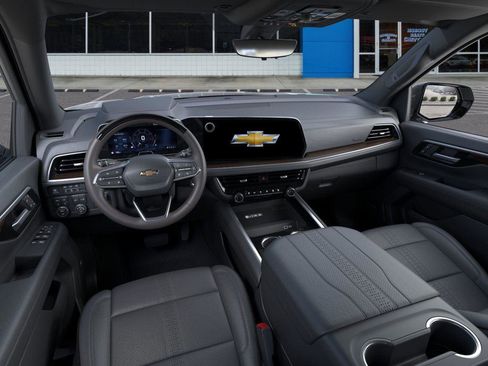 New 2026 Chevrolet Tahoe High Country AWD/4WD image 16