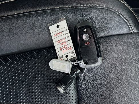 Used 2019 Ford F150 Lariat w/ FX4 Off-Road Package image 32