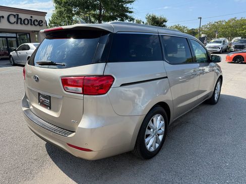 Used 2015 Kia Sedona EX FWD image 8