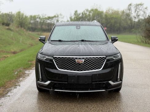 Used 2023 Cadillac XT6 Premium Luxury AWD/4WD image 3