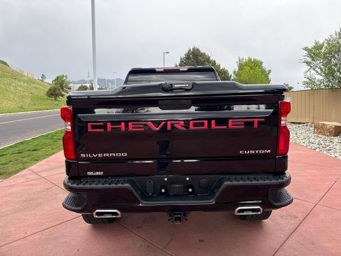 Used 2019 Chevrolet Silverado 1500 Custom Trail Boss w/ Custom Convenience Package AWD/4WD image 7