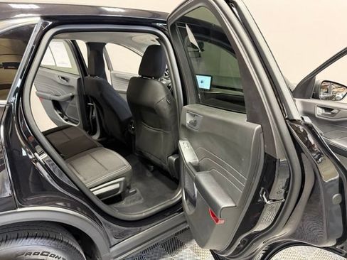 Used 2023 Ford Escape Active w/ Tech Pack #1 AWD/4WD image 26