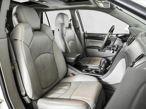 Used 2014 Buick Enclave Leather image 21