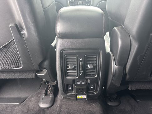 Used 2018 Dodge Durango GT w/ Premium Group image 16