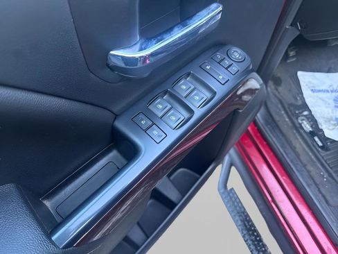 Used 2018 GMC Sierra 1500 SLE w/ SLE Value Package image 19