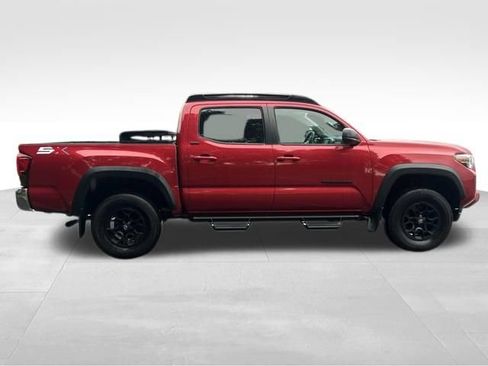 Used 2023 Toyota Tacoma SR5 w/ SX Package AWD/4WD image 7