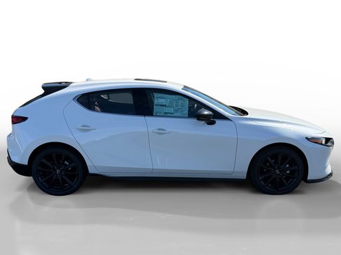 New 2026 MAZDA MAZDA3 Hatchback w/ Appearance Package image 6