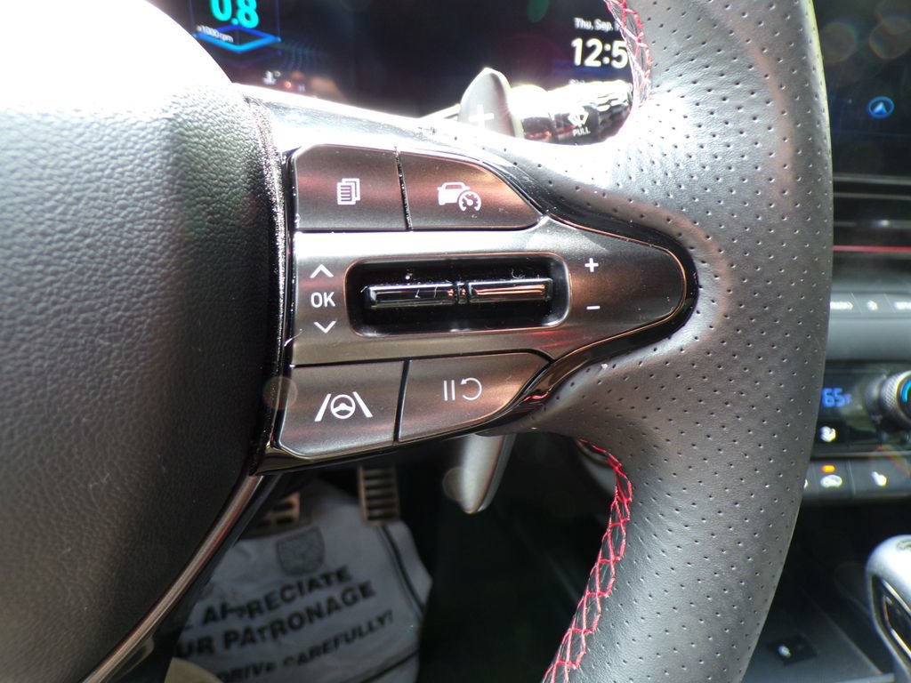 Certified 2026 Hyundai Elantra N Line FWD image 33