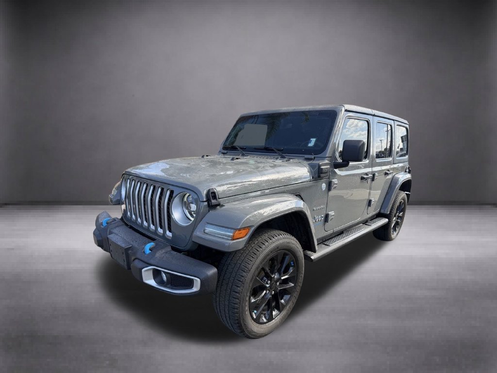 Used 2023 Jeep Wrangler Unlimited Sahara AWD/4WD image 9