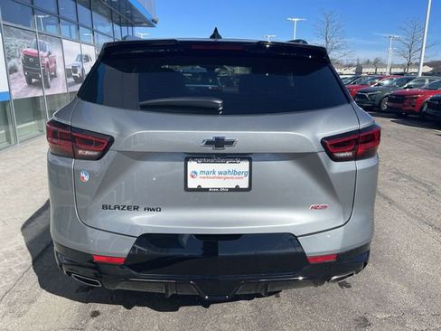 Certified 2023 Chevrolet Blazer RS w/ Driver Confidence II Package image 32