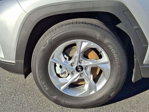 Certified 2024 Hyundai Tucson SEL image 9