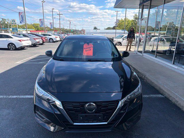 Used 2020 Nissan Sentra SV FWD image 2