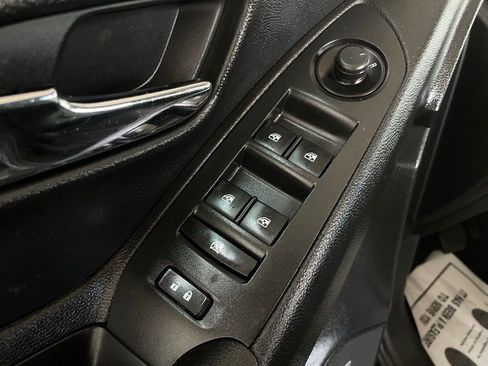 Used 2015 Chevrolet Trax LTZ image 19