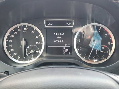 Used 2018 INFINITI QX30 image 14