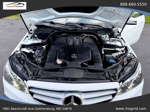 Used 2016 Mercedes-Benz E 400 4MATIC Sedan image 10