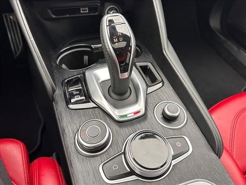 Used 2023 Alfa Romeo Giulia Sprint image 26